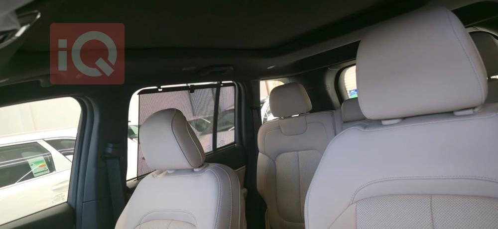 جيب جراند شيروكي